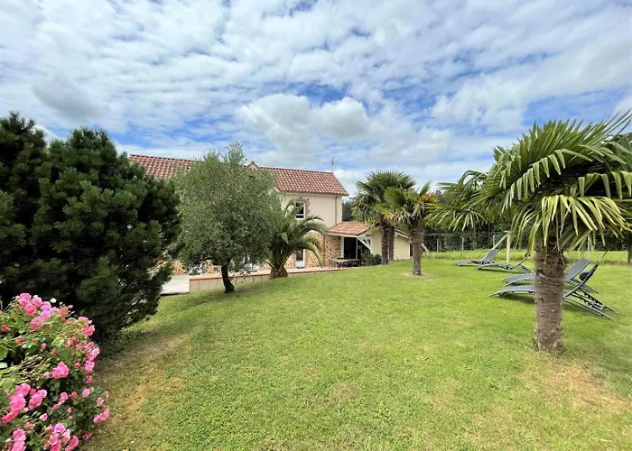 Дом отдыха Hourquet *